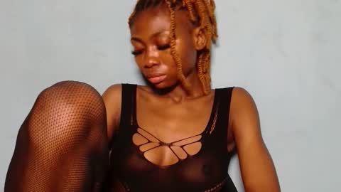 Snapshot of ebonyxxbabe chatting on November 2025 02:01:01 AM ebonyxxbabe online show from November 2025 02:01:01 AM