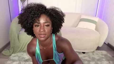 Hello ur muscle mommy Ivonne 3 online show from February 2026 01:26:02 AM