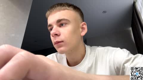 Snapshot of echowraith chatting on October 2025 06:05:02 AM echowraith online show from October 2025 06:05:02 AM