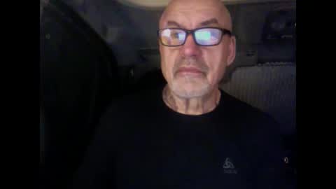 Snapshot of eddelmar chatting on March 2025 06:56:02 PM eddelmar online show from March 2025 06:56:02 PM