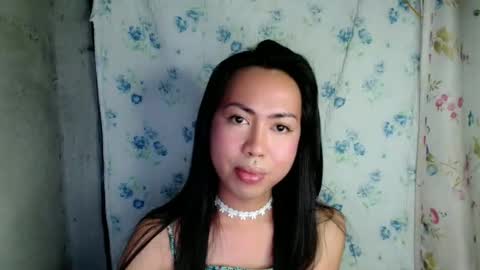 Snapshot of eddfox001 chatting on April 2026 01:17:01 PM eddfox001 online show from April 2026 01:17:01 PM