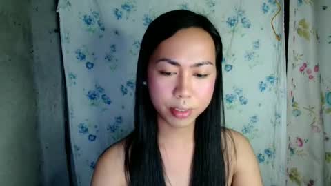 Snapshot of eddfox001 chatting on May 2026 02:43:01 PM eddfox001 online show from May 2026 02:43:01 PM