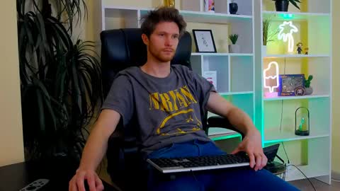eddie_baker online show from May 2026 08:36:02 PM
