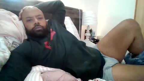 Snapshot of eddiejonez chatting on December 2024 03:00:02 PM eddiejonez online show from December 2024 03:00:02 PM