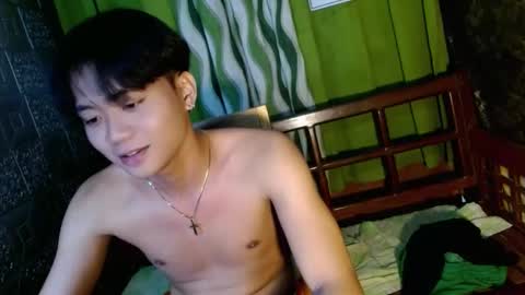 Snapshot of edelcum_xx chatting on February 2025 02:48:01 PM edelcum_xx online show from February 2025 02:48:01 PM