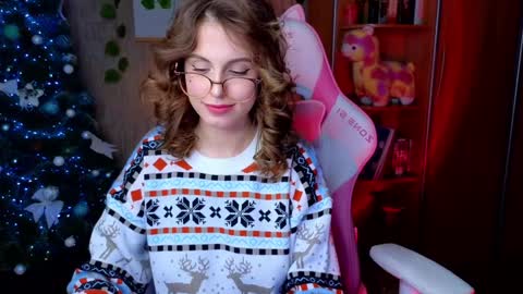 Snapshot of edelinemaher chatting on January 2025 03:39:01 PM Edeline online show from January 2025 03:39:01 PM