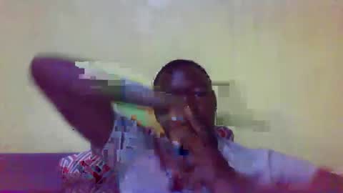 Snapshot of eden_hunter chatting on October 2025 05:17:02 AM Eden Hunter online show from October 2025 05:17:02 AM