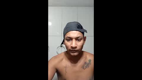 Snapshot of eder875694 chatting on April 2026 09:09:01 PM eder875694 online show from April 2026 09:09:01 PM