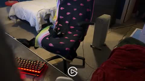 edgemeallnight online show from February 2026 06:19:02 AM