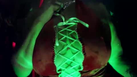 Snapshot of edgeofinsanity13 chatting on December 2024 12:53:02 AM Angel online show from December 2024 12:53:02 AM