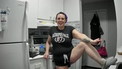 Snapshot of edgeofinsanity13 chatting on February 2025 07:31:02 PM Angel online show from February 2025 07:31:02 PM