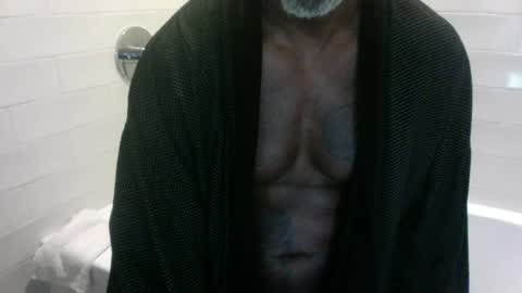 Dad online show from June 2026 10:52:01 AM