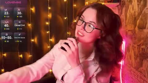 Snapshot of edithafarro chatting on September 2025 12:21:02 AM Friendly neighbourhoud redhead online show from September 2025 12:21:02 AM