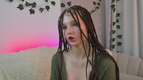 Lisa  online show from January 2025 11:12:02 PM