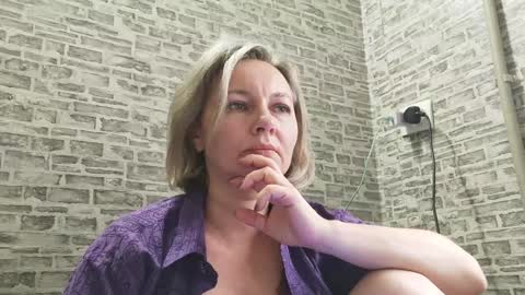 Snapshot of edithmanning chatting on February 2025 10:48:02 AM edithmanning online show from February 2025 10:48:02 AM