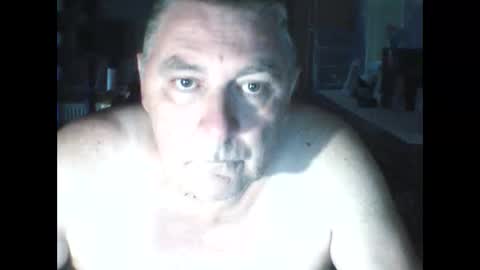 Snapshot of edje59a chatting on October 2025 06:58:02 AM Eddy online show from October 2025 06:58:02 AM
