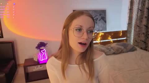 Edlin Gali online show from October 2025 02:40:02 PM