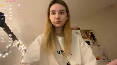 Dana online show from November 2025 10:34:02 PM