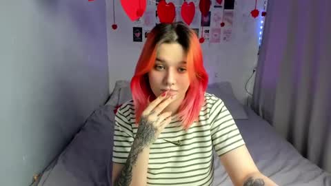 Snapshot of edna_dana chatting on February 2025 06:21:01 PM Edna online show from February 2025 06:21:01 PM