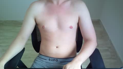 Eduardooo oo online show from February 2026 03:08:01 PM