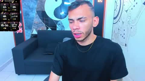 Snapshot of edward_24_ chatting on January 2025 03:53:01 AM Edward Colleman online show from January 2025 03:53:01 AM