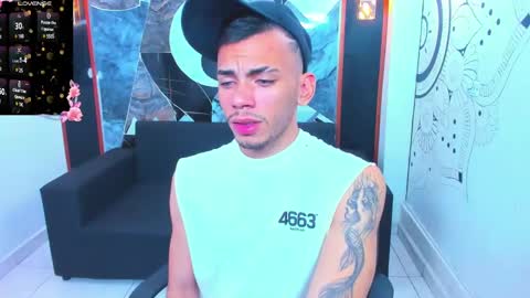 Snapshot of edward_24_ chatting on January 2025 04:06:01 AM Edward Colleman online show from January 2025 04:06:01 AM