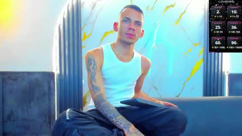 Snapshot of edward_24_ chatting on November 2025 03:16:02 AM Edward Colleman online show from November 2025 03:16:02 AM