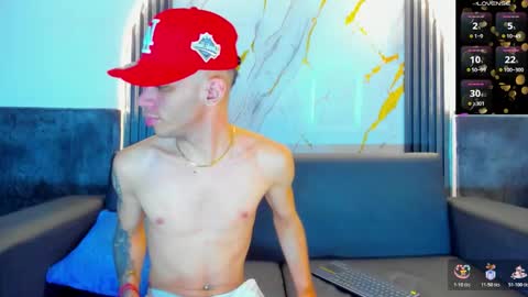 Snapshot of edward_24_ chatting on December 2025 03:44:02 AM Edward Colleman online show from December 2025 03:44:02 AM