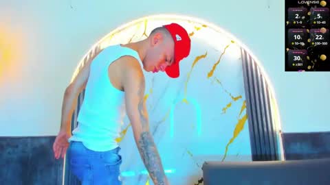 Snapshot of edward_24_ chatting on December 2025 04:51:01 AM Edward Colleman online show from December 2025 04:51:01 AM