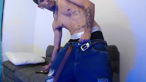 Snapshot of edward_johnsonn chatting on September 2025 12:56:02 AM edward_johnsonn online show from September 2025 12:56:02 AM