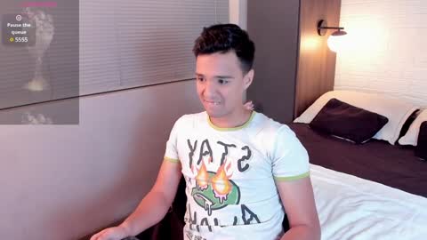 Eduardo online show from January 2025 03:32:02 AM