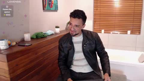 Eduardo online show from February 2025 06:13:02 AM