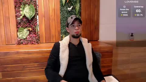 Eduardo online show from February 2025 03:25:02 AM