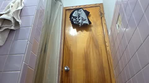 Snapshot of edwardaims_2please chatting on November 2025 05:24:01 PM edwardaims_2please online show from November 2025 05:24:01 PM