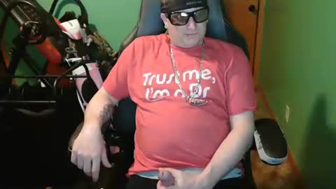 edwardaims_2please online show from April 2026 02:36:02 AM