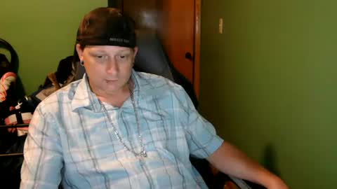 Snapshot of edwardaims_2please chatting on July 2026 01:45:02 AM edwardaims_2please online show from July 2026 01:45:02 AM