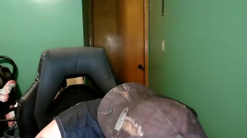 Snapshot of edwardaims_2please chatting on July 2026 02:32:01 AM edwardaims_2please online show from July 2026 02:32:01 AM