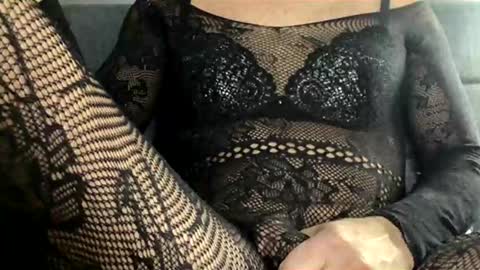 Edwardjojo22 online show from April 2026 04:59:02 AM