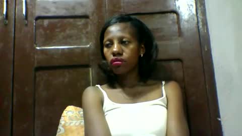 edwige770943 online show from April 2026 03:26:02 AM