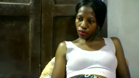 edwige770943 online show from April 2026 05:41:02 PM