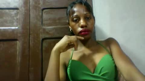 edwige770943 online show from May 2026 04:18:02 AM