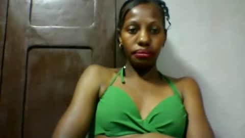 edwige770943 online show from May 2026 06:21:03 AM