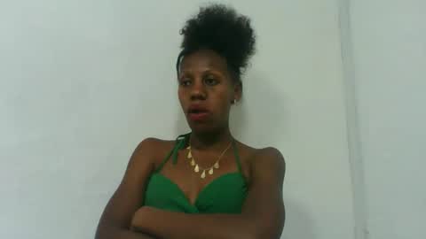 Snapshot of edwige770943 chatting on June 2026 05:56:02 PM edwige770943 online show from June 2026 05:56:02 PM