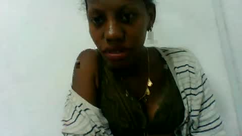 Snapshot of edwige770943 chatting on June 2026 03:36:01 PM edwige770943 online show from June 2026 03:36:01 PM