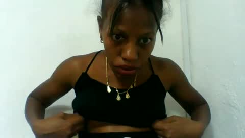 Snapshot of edwige770943 chatting on June 2026 04:31:02 PM edwige770943 online show from June 2026 04:31:02 PM