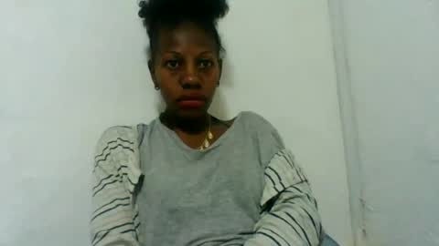 Snapshot of edwige770943 chatting on June 2026 04:15:01 AM edwige770943 online show from June 2026 04:15:01 AM