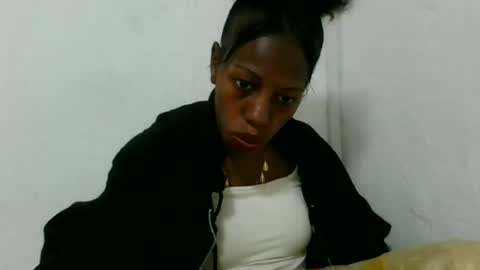 Snapshot of edwige770943 chatting on July 2026 06:08:02 AM edwige770943 online show from July 2026 06:08:02 AM