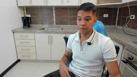 Snapshot of edwin_blaz chatting on September 2025 04:38:02 AM edwin blaz. online show from September 2025 04:38:02 AM