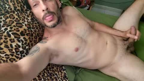 eel1988 online show from June 2026 08:31:02 PM