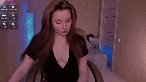 Snapshot of eesmaaarr chatting on December 2024 10:54:02 PM eesmaaarr online show from December 2024 10:54:02 PM